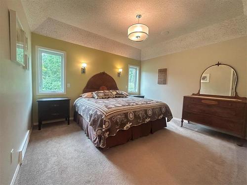 155059 Pth 16 Highway, Foxwarren, MB - Indoor Photo Showing Bedroom