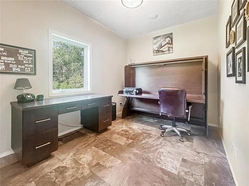 155059 Pth 16 Highway, Foxwarren, MB - Indoor Photo Showing Office