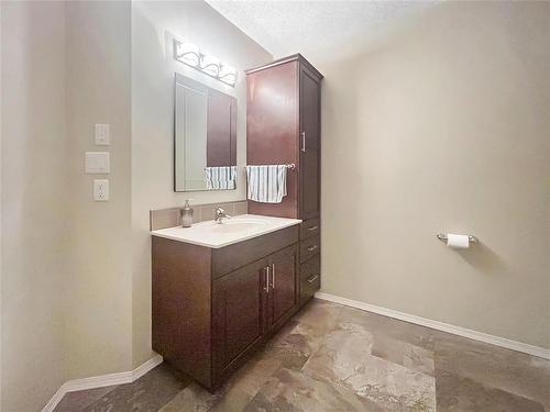 155059 Pth 16 Highway, Foxwarren, MB - Indoor Photo Showing Bathroom