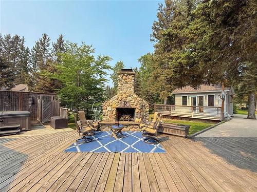156 Crocus Street, Clear Lake, MB - Outdoor With Deck Patio Veranda