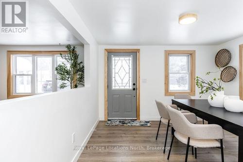80 Concession 8 Road E, Tiny, ON - Indoor