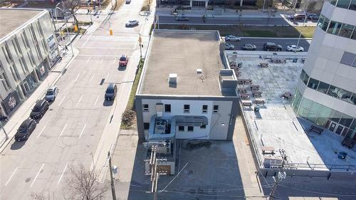 387 Broadway, Winnipeg, MB 