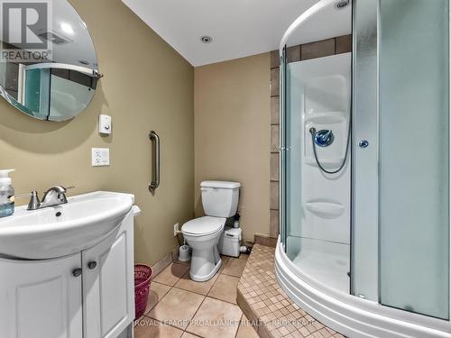 1403B Everett Lane, Frontenac (Frontenac South), ON - Indoor Photo Showing Bathroom