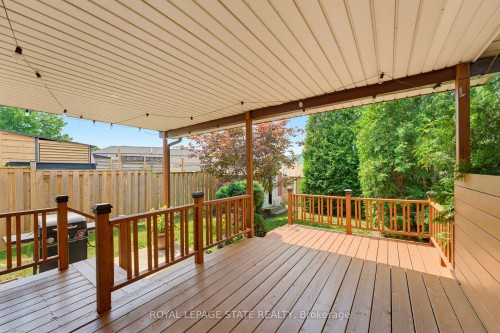 32 Silvervine Drive, Hamilton, ON - Outdoor With Deck Patio Veranda With Exterior