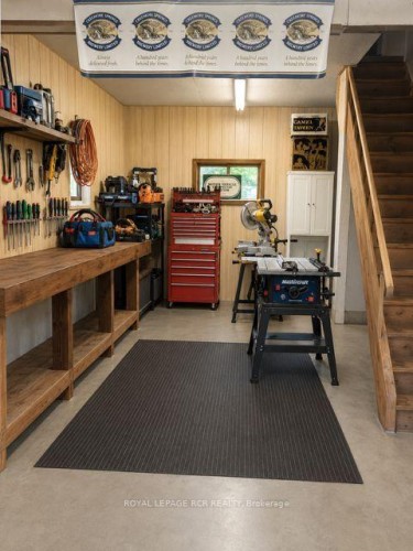 758016 2Nd Line E, Mulmur, ON - Indoor Photo Showing Other Room