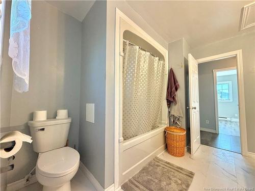 1171 Victoria, Bathurst, NB 