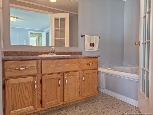 53 Jacob St, Fredericton, NB 