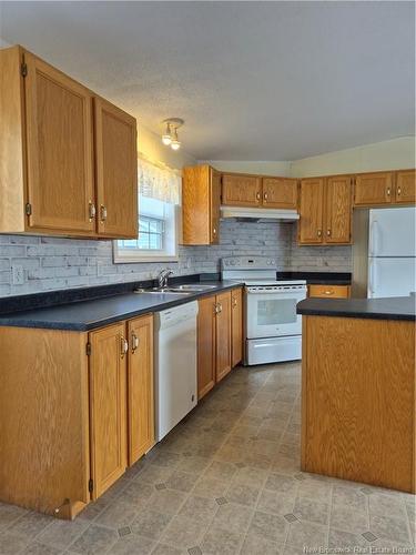 53 Jacob St, Fredericton, NB 