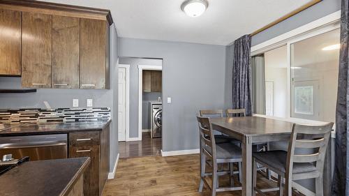 458-460 Keithley Road, Kelowna, BC - Indoor Photo Showing Dining Room