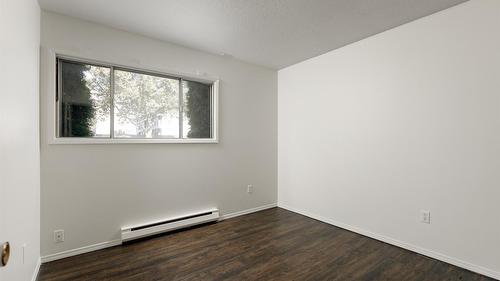 1441 Springfield Road, Kelowna, BC - Indoor Photo Showing Other Room