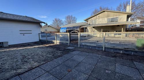 1441 Springfield Road, Kelowna, BC - Outdoor