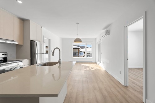 Vue d'ensemble - 11-100 Rue Du Cantouque, Mont-Tremblant, QC - Indoor Photo Showing Kitchen With Upgraded Kitchen