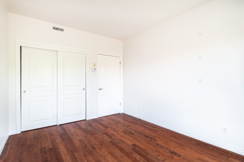Master Bedroom - 8-2381 Rue Knox, Montréal (Le Sud-Ouest), QC - Indoor Photo Showing Other Room