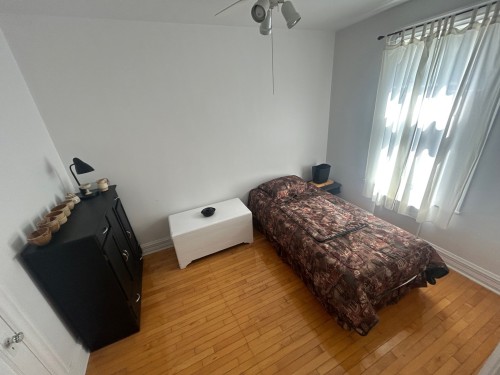 Chambre à coucher - 6030 Rue De La Roche, Montréal (Rosemont/La Petite-Patrie), QC - Indoor Photo Showing Bedroom