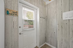 Mud Room - 