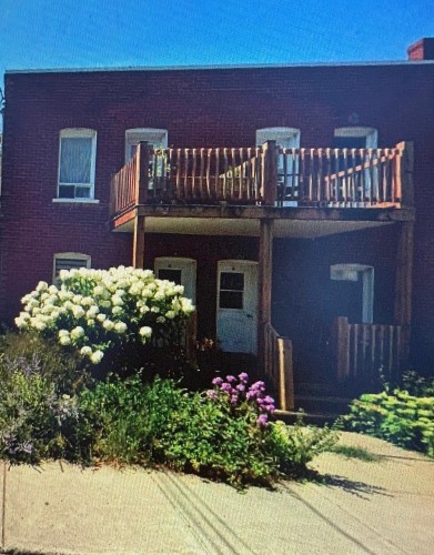 Façade - 2-454 Rue Mercier, Saint-Jean-Sur-Richelieu, QC - Outdoor With Balcony