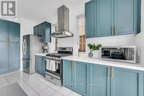 5 Sunset Way, Thorold, ON - Indoor Photo Showing Kitchen