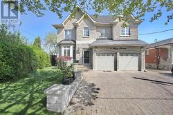 4 BYNG AVENUE  Toronto, ON M9W 2M9
