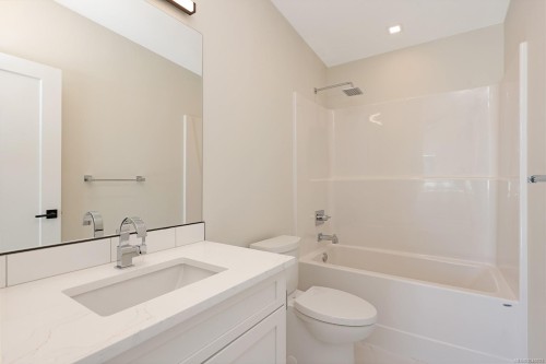 #16-1240 Wilkinson Rd, Comox, BC 
