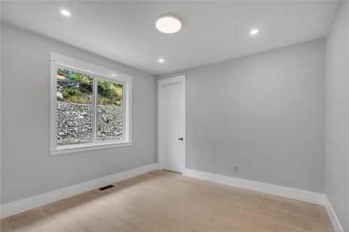 3875 Gulfview Dr, Nanaimo, BC 