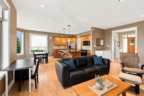 2240 Leighton Rd, Nanaimo, BC 