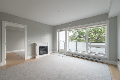 #302-2526 Bevan Ave, Sidney, BC - Indoor With Fireplace