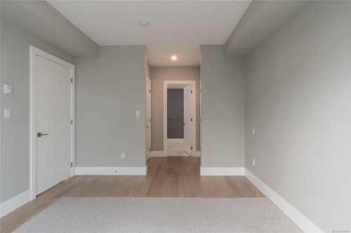 #302-2526 Bevan Ave, Sidney, BC - Indoor Photo Showing Other Room