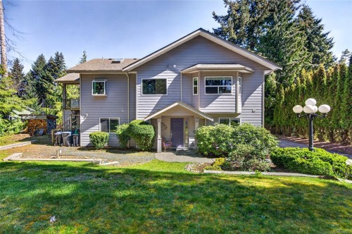 4594 Maple Guard Dr, Bowser, BC 