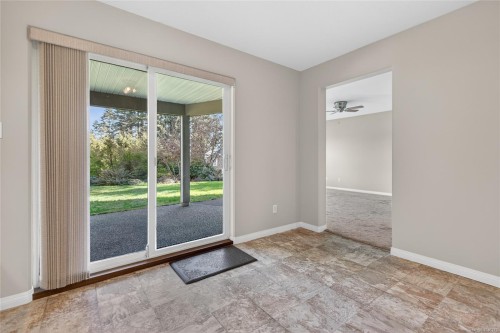 4594 Maple Guard Dr, Bowser, BC 