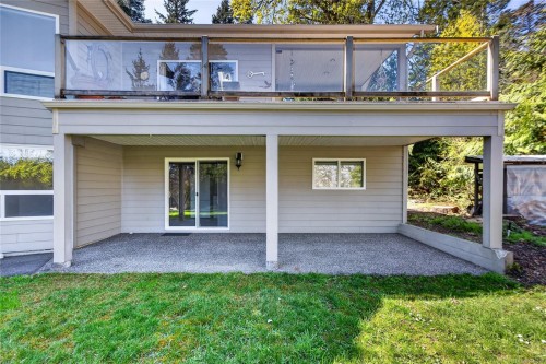 4594 Maple Guard Dr, Bowser, BC 