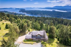 1495 Coats Dr Gabriola Island, BC V0R 1X6