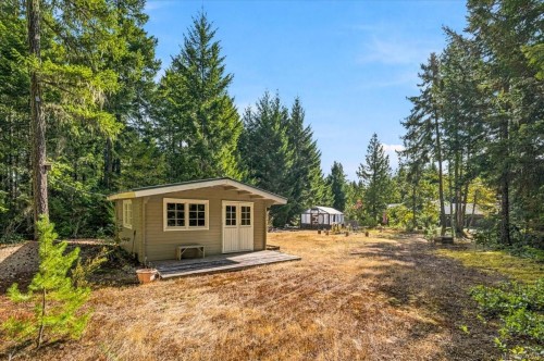 1205 Spider Lake Rd, Qualicum Beach, BC 