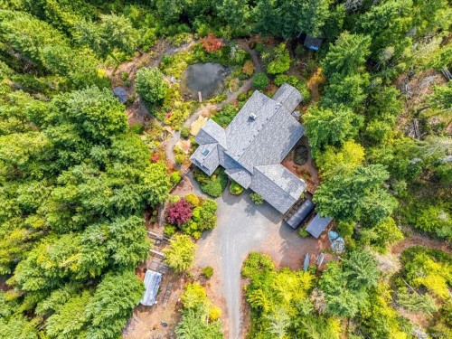 1205 Spider Lake Rd, Qualicum Beach, BC 