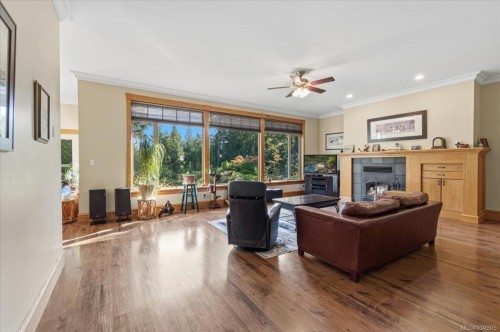 1205 Spider Lake Rd, Qualicum Beach, BC 