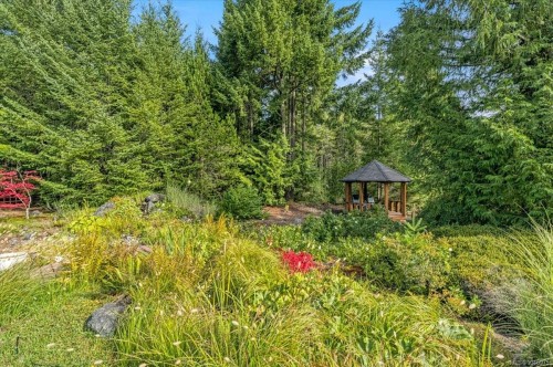 1205 Spider Lake Rd, Qualicum Beach, BC 