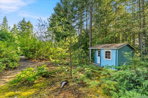 1205 Spider Lake Rd, Qualicum Beach, BC 