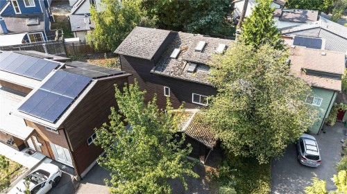 4 Demos Pl, View Royal, BC 