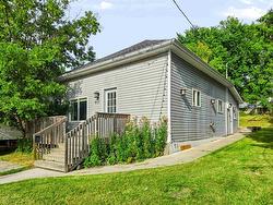 817 Fourth Avenue S  Kenora, ON P9N 1Z9