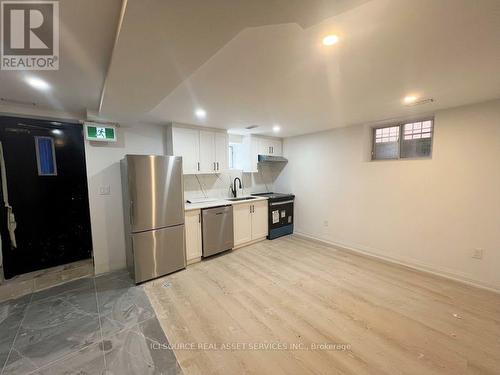 6 - 36 BRUNSWICK AVENUE , Toronto, Ontario M5S 2L7 3