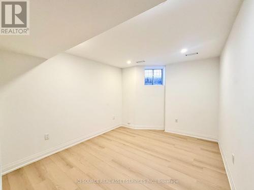 6 - 36 BRUNSWICK AVENUE , Toronto, Ontario M5S 2L7 5