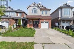 242 MOORLANDS CRESCENT S  Kitchener, ON N2P 0C4