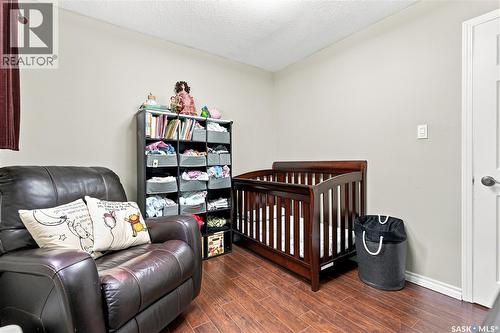 317 Simon Fraser Crescent, Saskatoon, SK - Indoor Photo Showing Bedroom