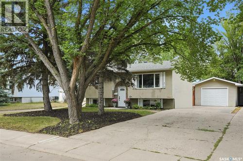 317 Simon Fraser Crescent, Saskatoon, SK - Outdoor