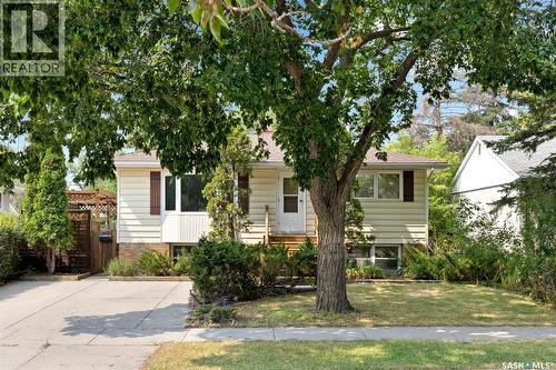 616 Broadway Avenue E, Regina, SK - Outdoor