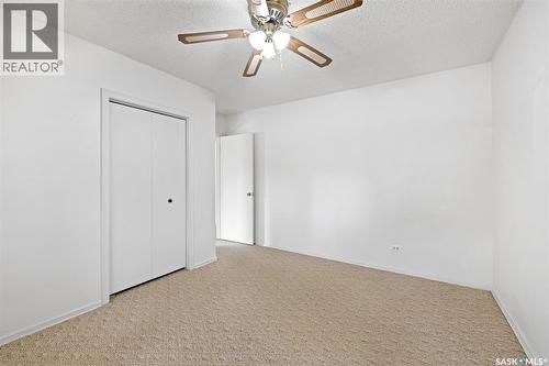 616 Broadway Avenue E, Regina, SK - Indoor Photo Showing Other Room