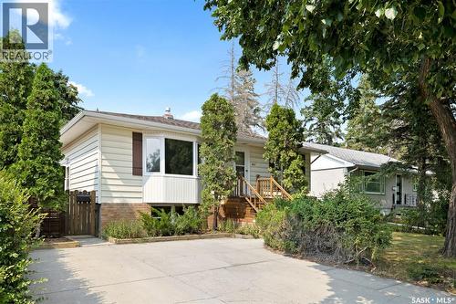 616 Broadway Avenue E, Regina, SK - Outdoor