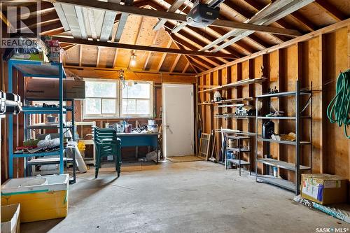 616 Broadway Avenue E, Regina, SK - Indoor