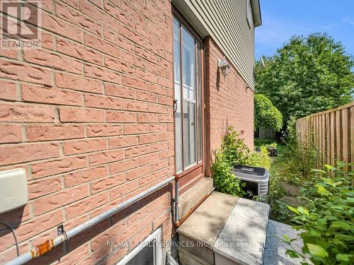 3079 Bartholomew Crescent, Mississauga, ON - Outdoor With Exterior