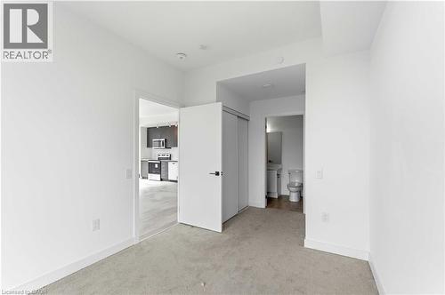 2782 Barton Street E Unit# 1406, Hamilton, ON - Indoor Photo Showing Other Room