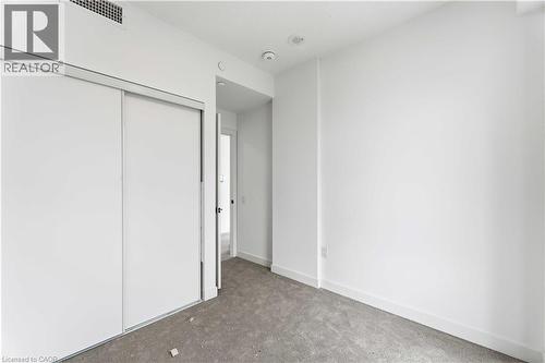 2782 Barton Street E Unit# 1406, Hamilton, ON - Indoor Photo Showing Other Room